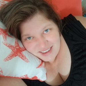 Meet your Posher, Tonya